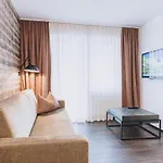Alpine Living By We Rent, Summercard Included * 滨湖采尔