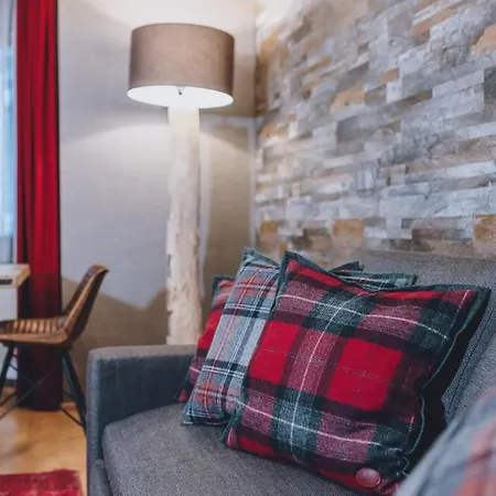 Alpine Living By We Rent, Summercard Included Apartment Zell am See