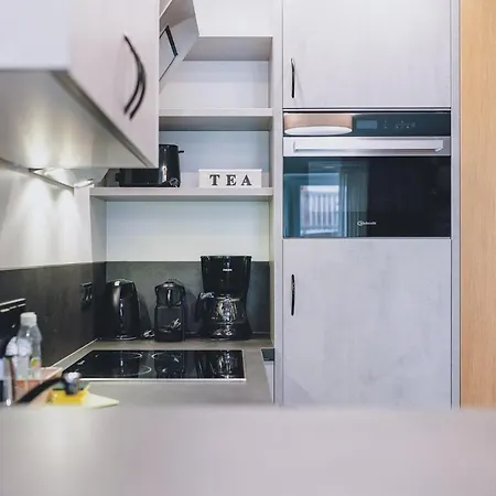 Apartment Alpine Living By We Rent, Summercard Included *