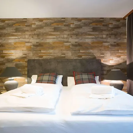 Alpine Living By We Rent * Zell am See