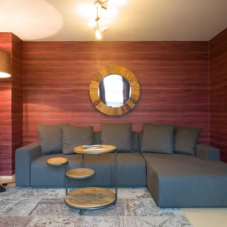 Apartment Alpine Living By We Rent, Summercard Included *