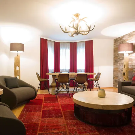 Alpine Living By We Rent, Summercard Included Apartment