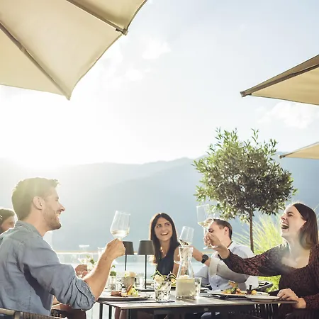 Alpine Living By We Rent, Summercard Included *