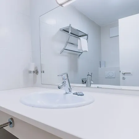Alpine Living By We Rent, Summercard Included * Zell am See