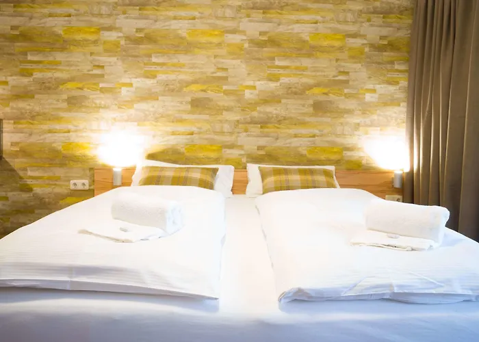 Alpine Living By We Rent, Summercard Included Apartman Zell am See
