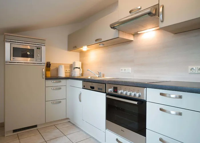 Alpine Living By We Rent, Summercard Included *