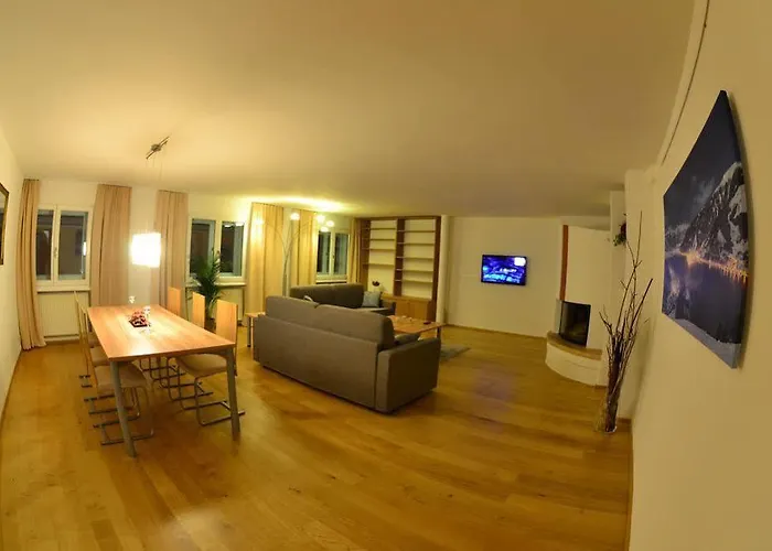 Apartman Alpine Living By We Rent, Summercard Included